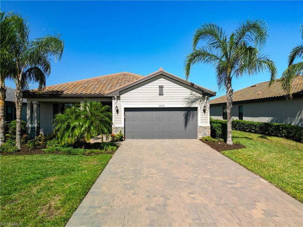 19758 The Place Blvd, Estero, FL 33928-4
