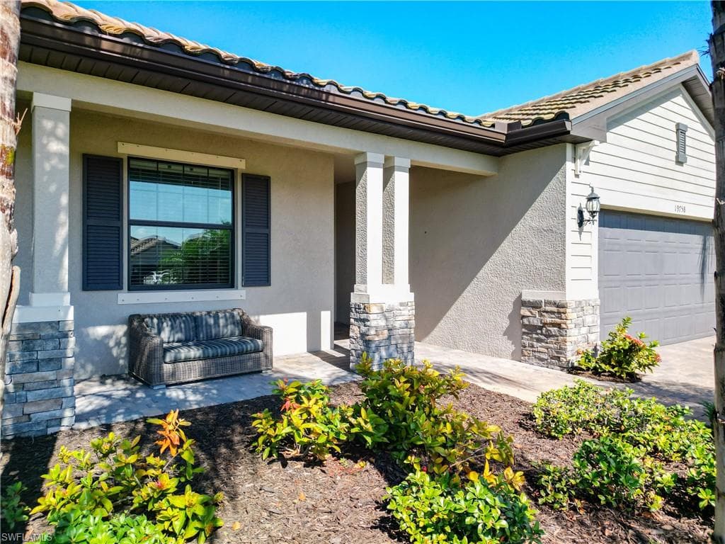 19758 The Place Blvd, Estero, FL 33928-5
