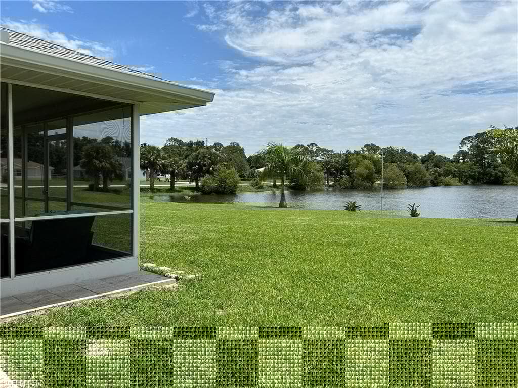 17454 Tallulah Falls Rd, North Fort Myers, FL 33917-3