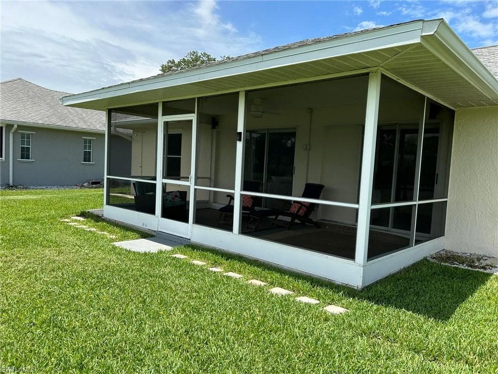 17454 Tallulah Falls Rd, North Fort Myers, FL 33917-8