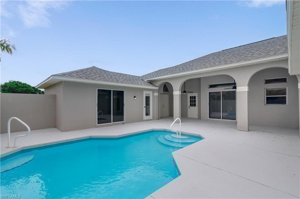 102 39th Ter, Cape Coral, FL 33904-11