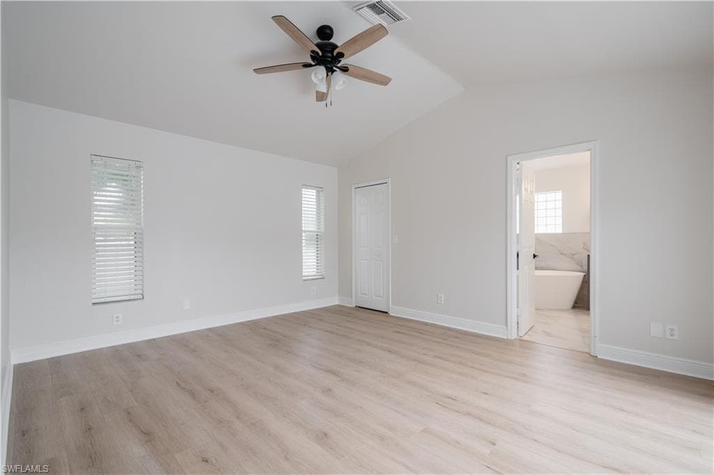 102 39th Ter, Cape Coral, FL 33904-26