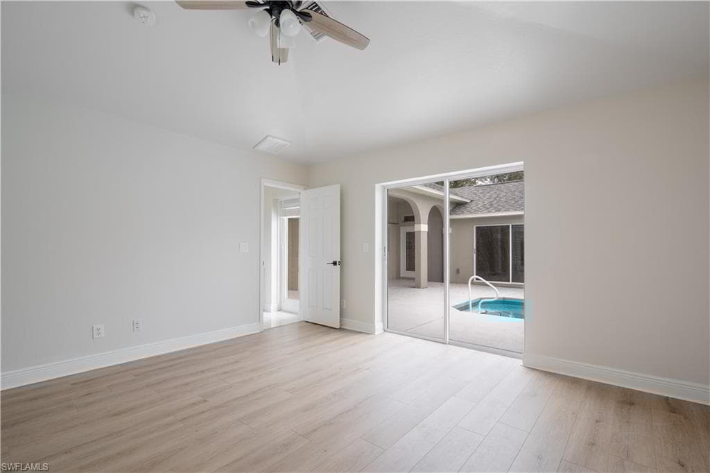 102 39th Ter, Cape Coral, FL 33904-40