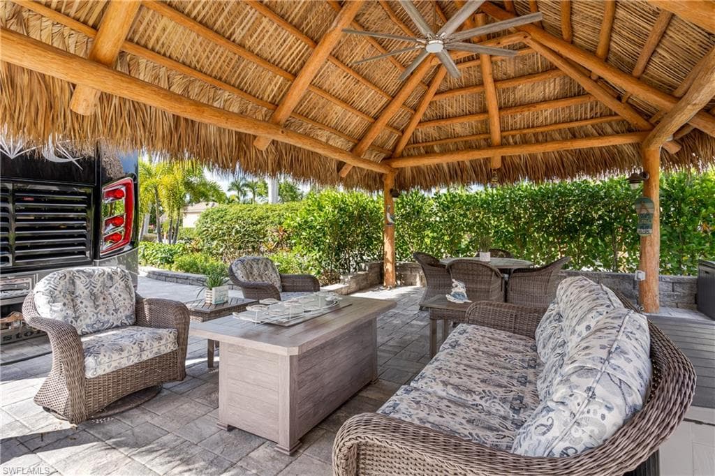 13547 Snook Cir, Naples, FL 34114-19