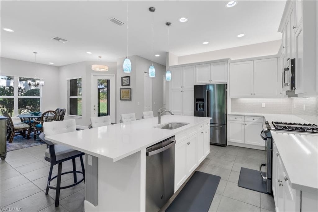 28400 Halton Ln, Bonita Springs, FL 34135-14