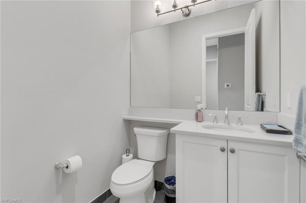 28400 Halton Ln, Bonita Springs, FL 34135-20
