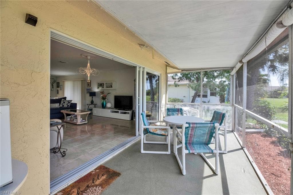 63 Glades Blvd 3, Naples, FL 34112-30