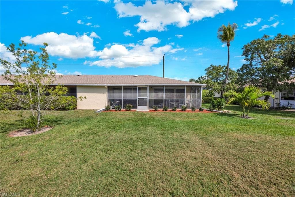63 Glades Blvd 3, Naples, FL 34112-35