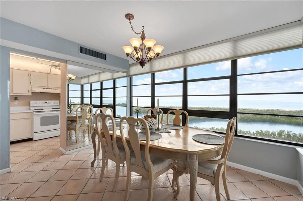 440 Seaview Ct 1012, Marco Island, FL 34145-9