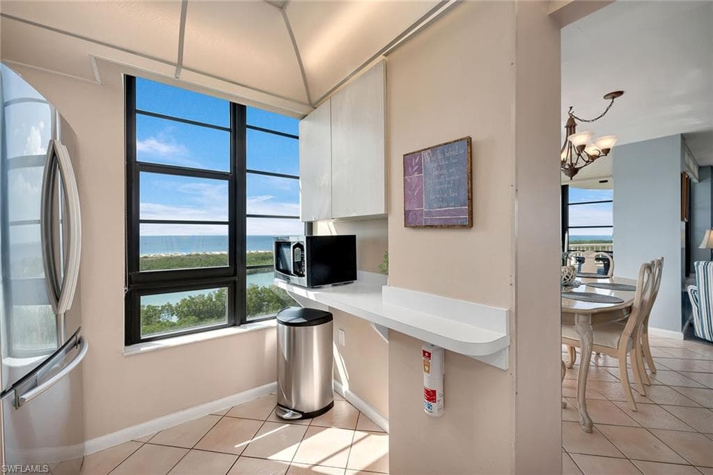 440 Seaview Ct 1012, Marco Island, FL 34145-11