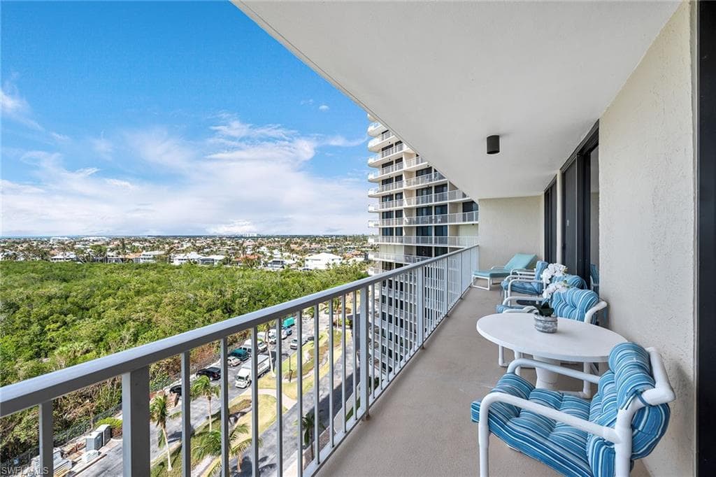 440 Seaview Ct 1012, Marco Island, FL 34145-22