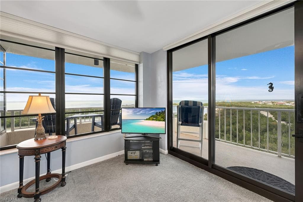 440 Seaview Ct 1012, Marco Island, FL 34145-5