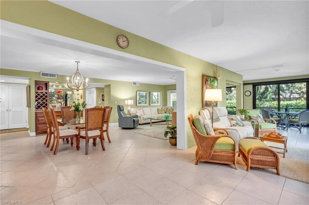 5960 Pelican Bay Blvd 314, Naples, FL 34108-9