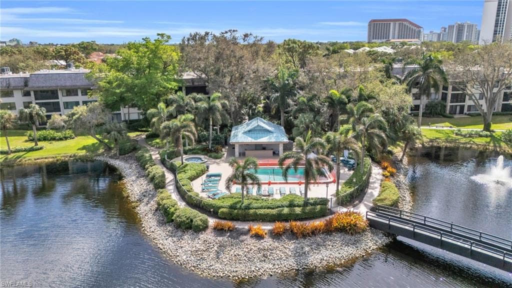 5960 Pelican Bay Blvd 314, Naples, FL 34108-26