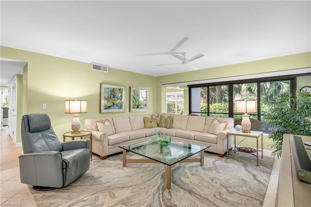 5960 Pelican Bay Blvd 314, Naples, FL 34108-5