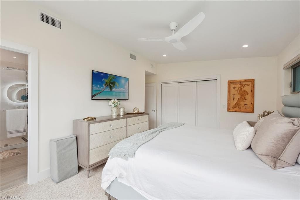 1630 Dolphin Rd, Naples, FL 34102-15