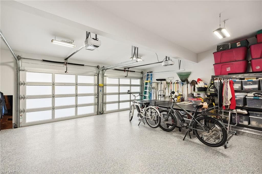 1630 Dolphin Rd, Naples, FL 34102-25