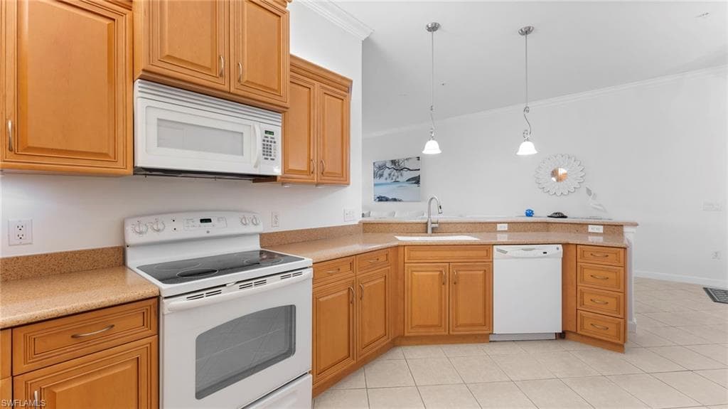 8598 Via Lungomare Cir 304, Estero, FL 33928-16