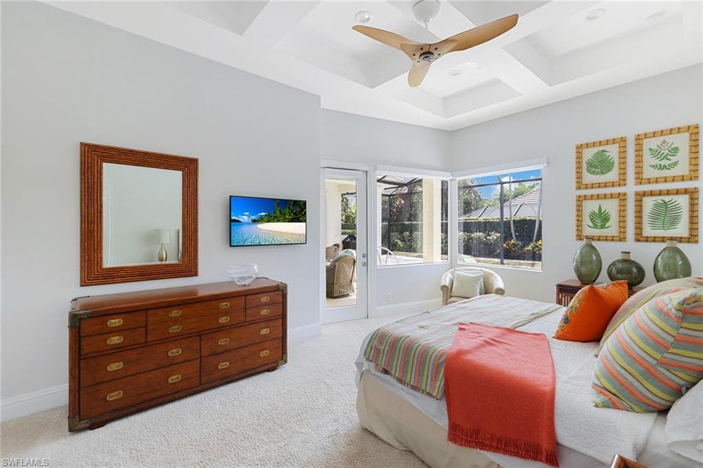 716 Shadow Lake Ln, Naples, FL 34108-7