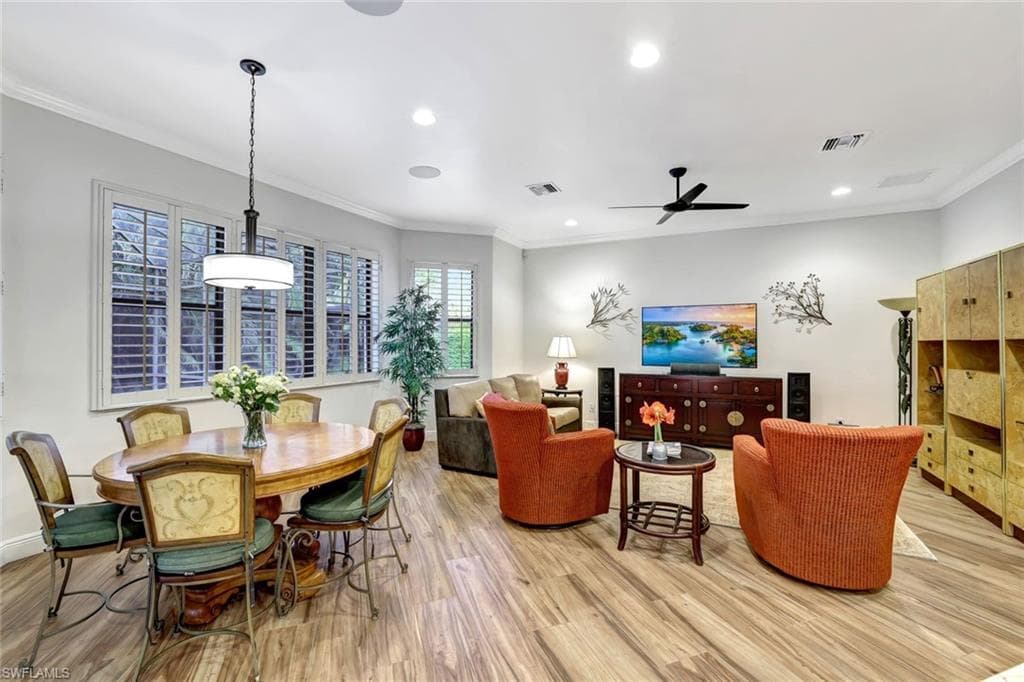 503 Turtle Hatch Ln, Naples, FL 34103-9