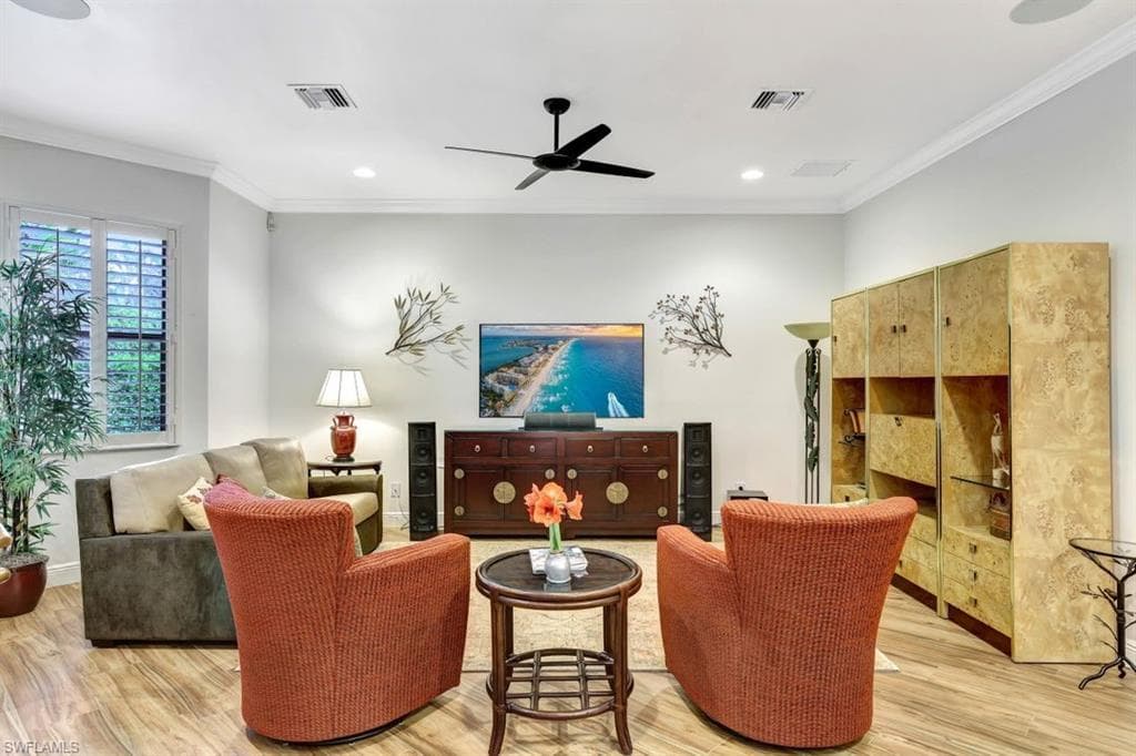 503 Turtle Hatch Ln, Naples, FL 34103-10