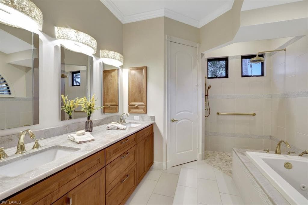 503 Turtle Hatch Ln, Naples, FL 34103-18