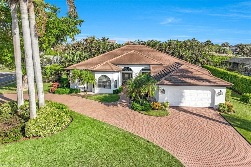503 Turtle Hatch Ln, Naples, FL 34103-1