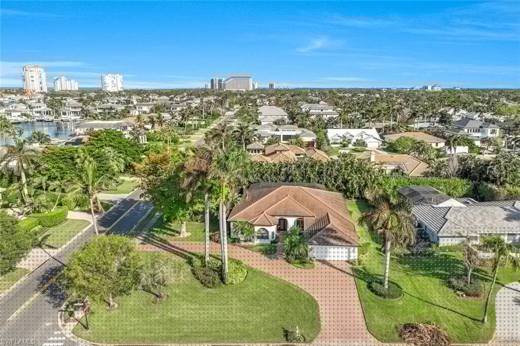 503 Turtle Hatch Ln, Naples, FL 34103-3