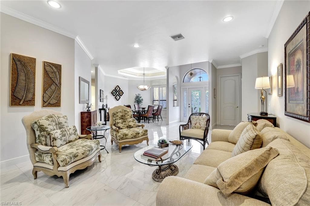 503 Turtle Hatch Ln, Naples, FL 34103-8