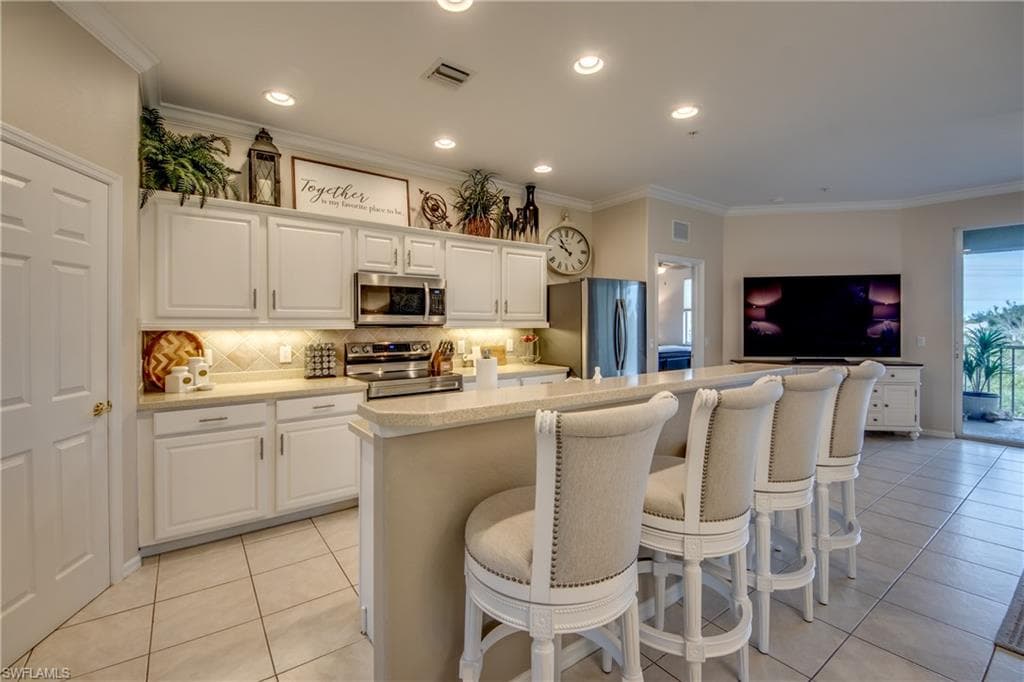 14776 Calusa Palms Dr 204, Fort Myers, FL 33919-14