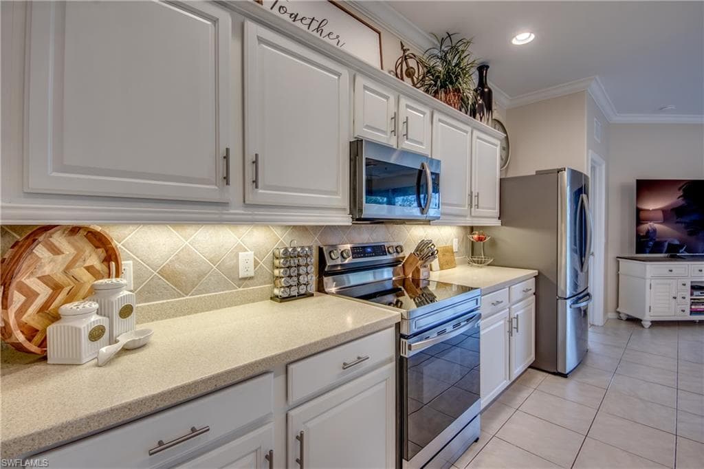 14776 Calusa Palms Dr 204, Fort Myers, FL 33919-16