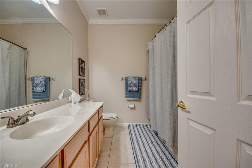 14776 Calusa Palms Dr 204, Fort Myers, FL 33919-33