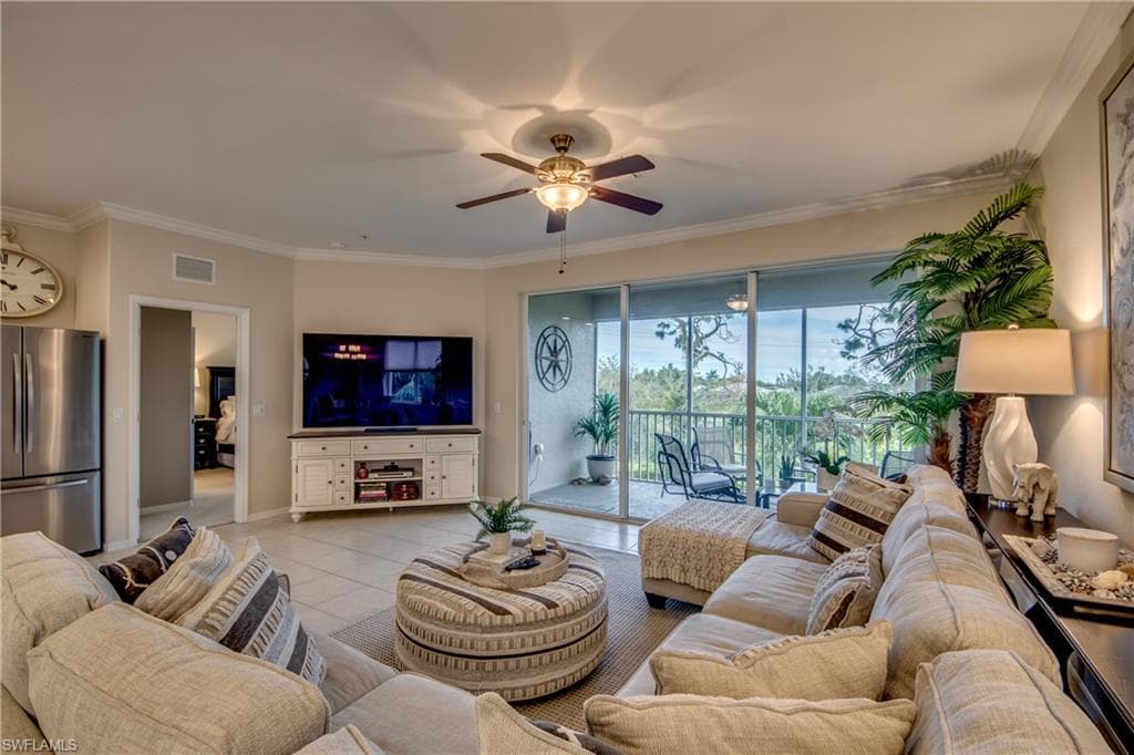 14776 Calusa Palms Dr 204, Fort Myers, FL 33919-4