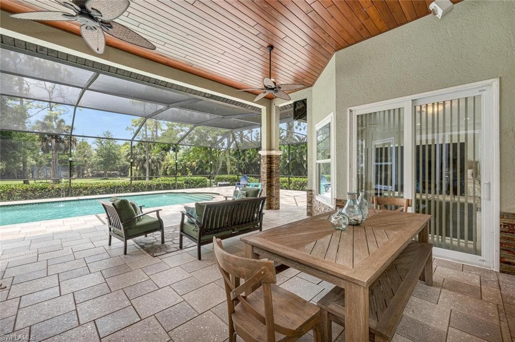 1381 Oakes Blvd, Naples, FL 34119-33