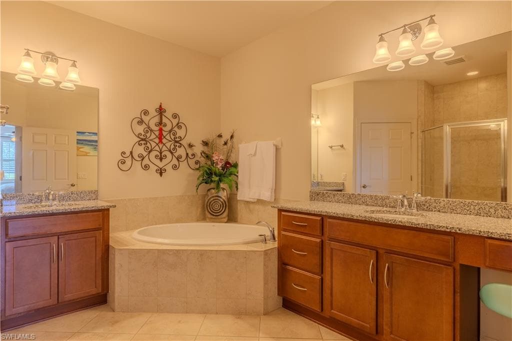 12070 Covent Garden Ct 1501, Naples, FL 34120-11