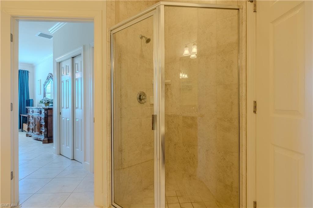 12070 Covent Garden Ct 1501, Naples, FL 34120-12