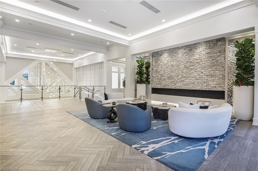 12070 Covent Garden Ct 1501, Naples, FL 34120-23