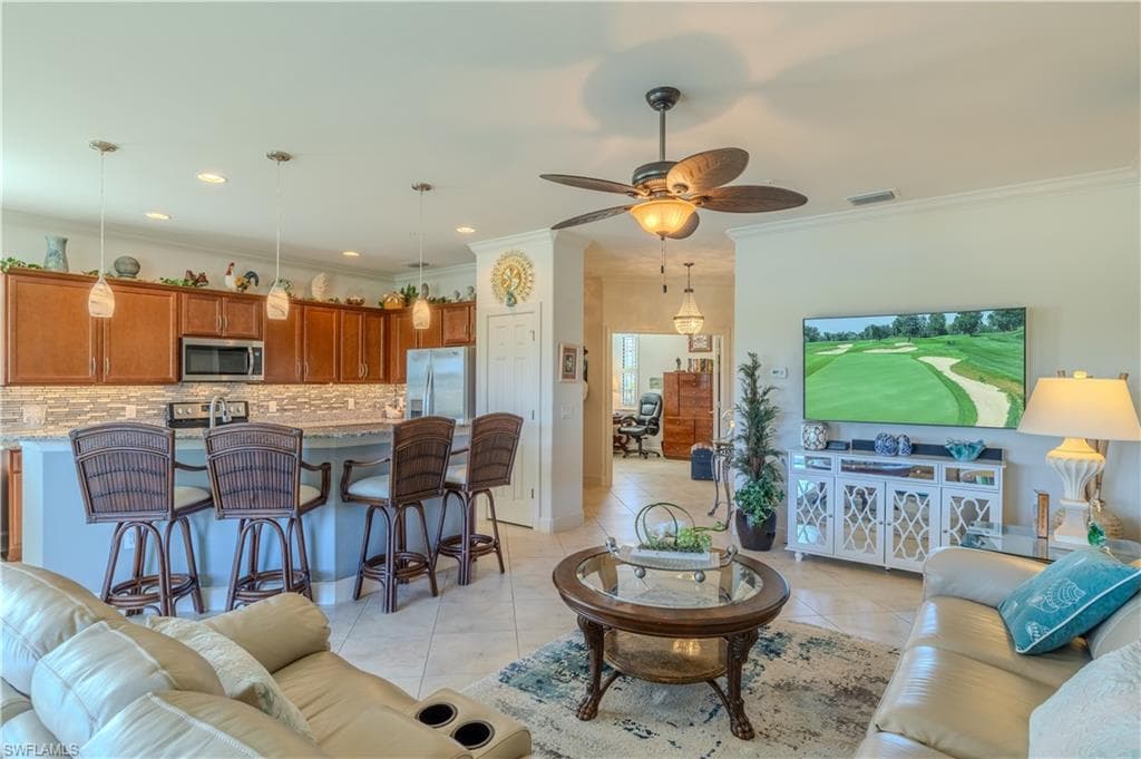12070 Covent Garden Ct 1501, Naples, FL 34120-7
