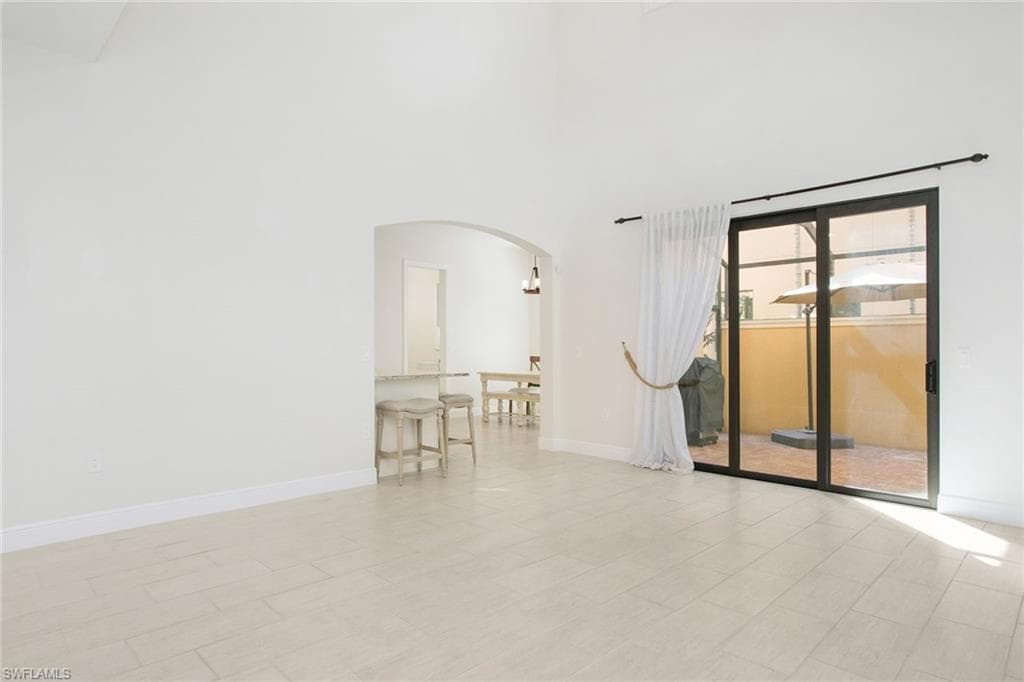 1238 Kendari Ter, Naples, FL 34113-10