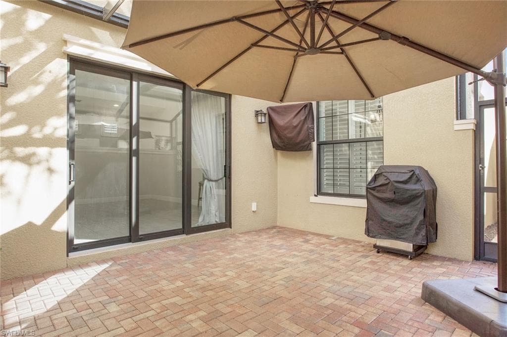 1238 Kendari Ter, Naples, FL 34113-11