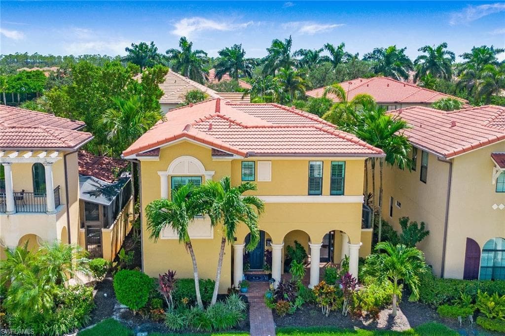 1238 Kendari Ter, Naples, FL 34113-1