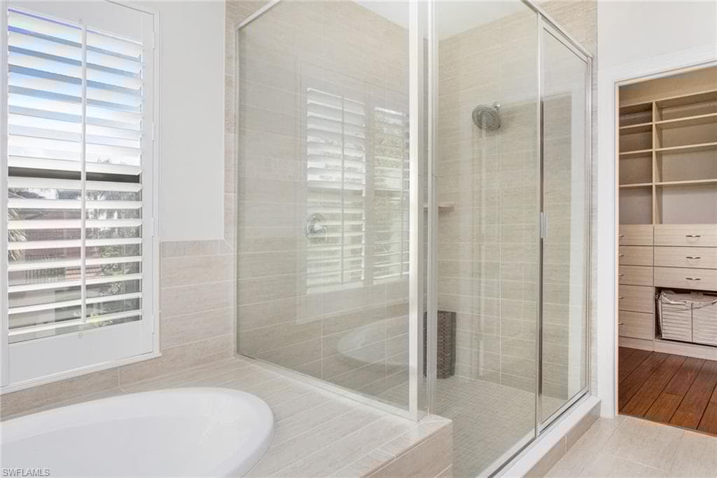 1238 Kendari Ter, Naples, FL 34113-19