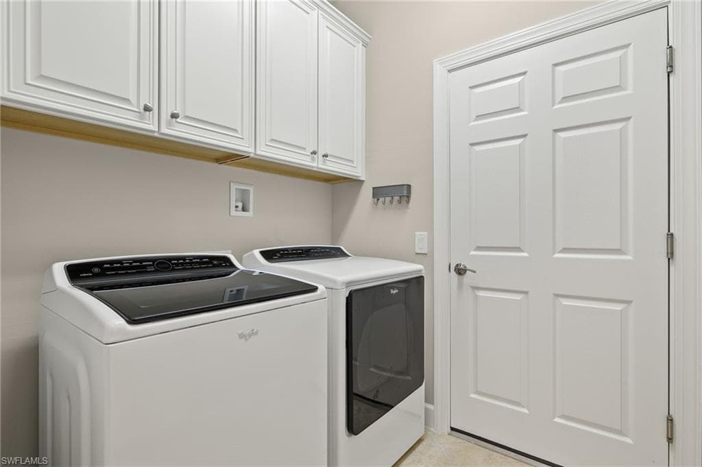12041 Covent Garden Ct 2201, Naples, FL 34120-23