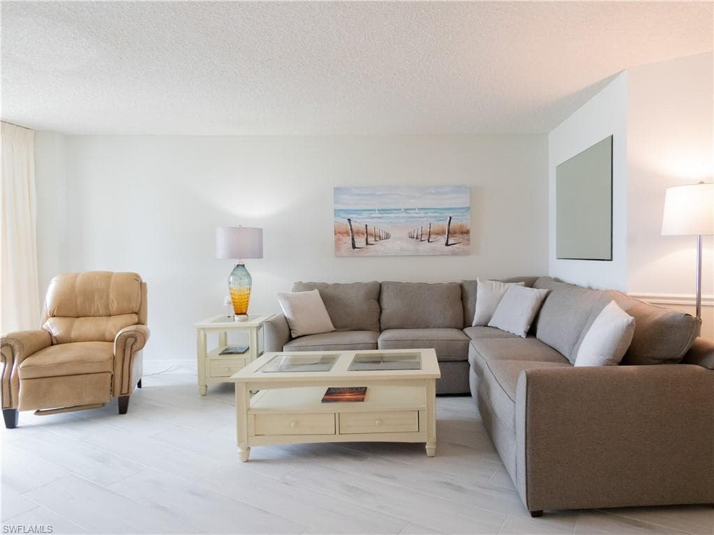 380 Seaview Ct 704, Marco Island, FL 34145-15