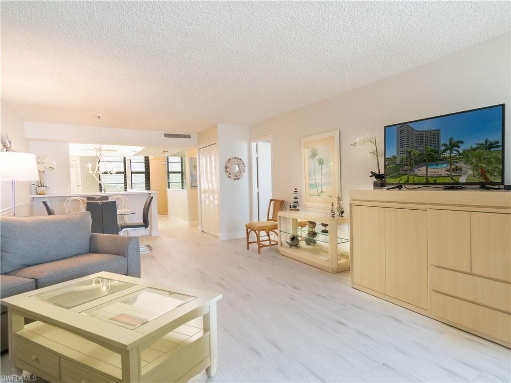 380 Seaview Ct 704, Marco Island, FL 34145-18