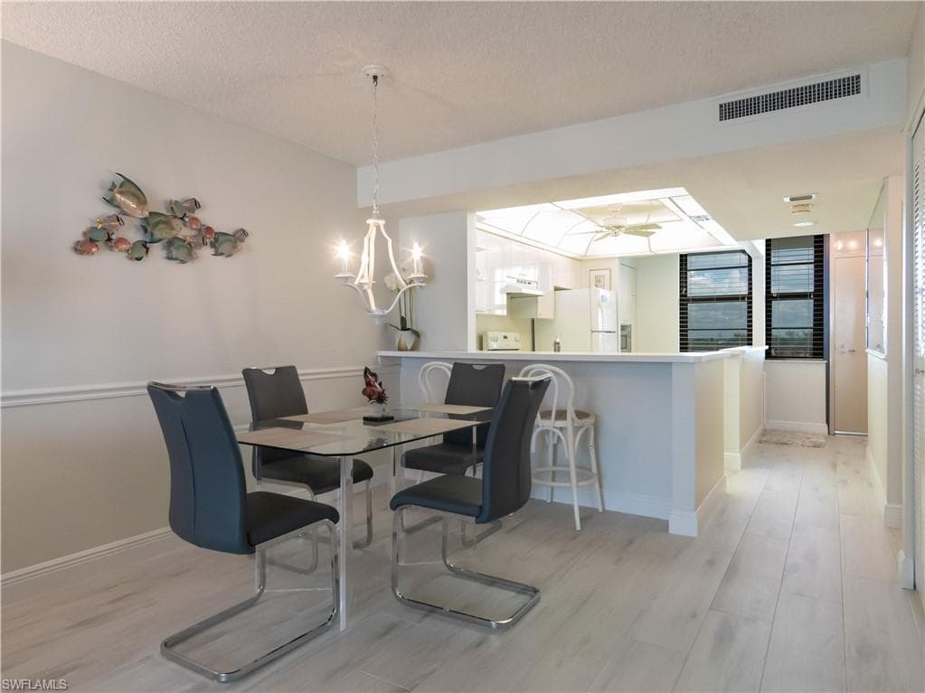 380 Seaview Ct 704, Marco Island, FL 34145-8
