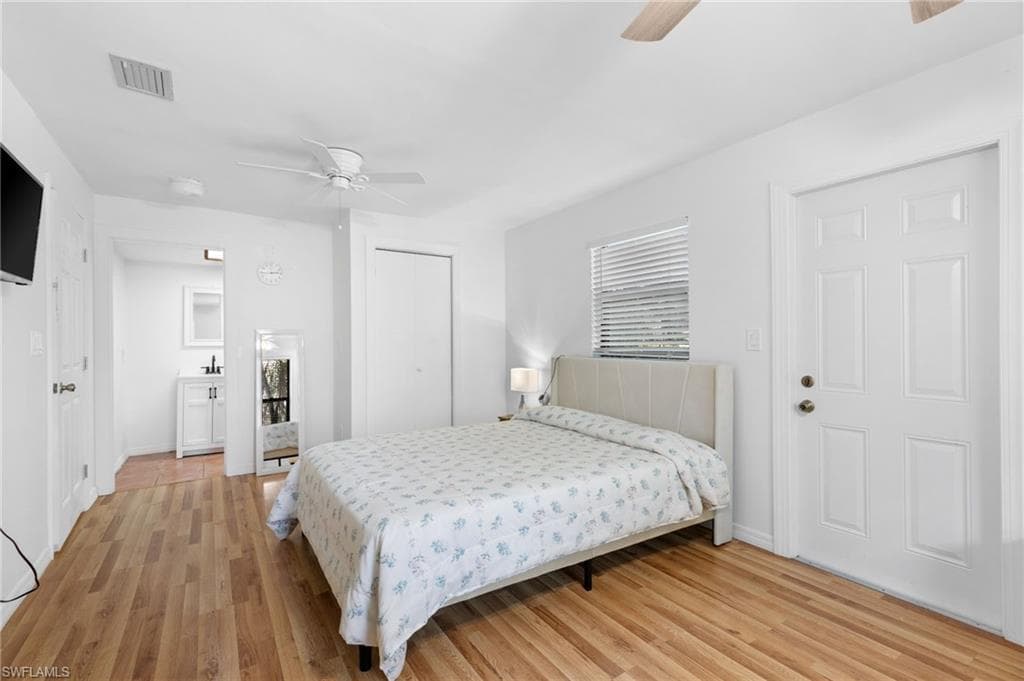 325 29th St NW, Naples, FL 34120-4