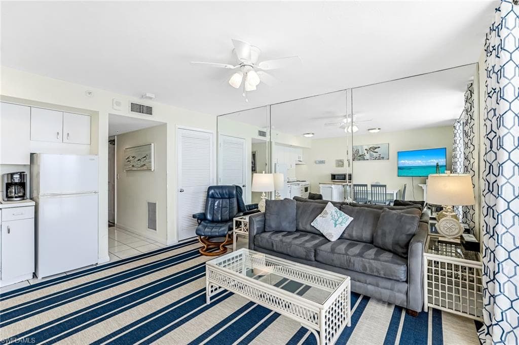 900 Collier Blvd 205, Marco Island, FL 34145-5