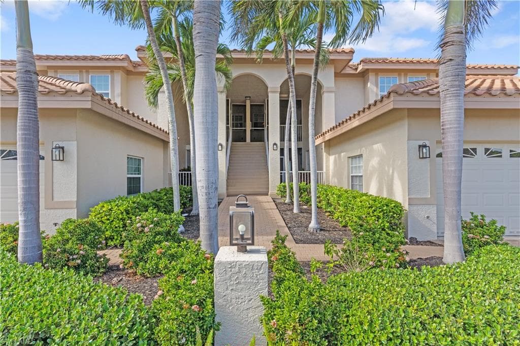 218 Waterway Ct 4-202, Marco Island, FL 34145-21