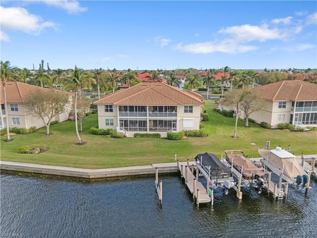 218 Waterway Ct 4-202, Marco Island, FL 34145-27